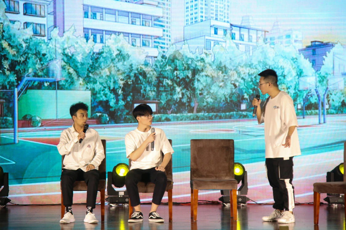 毕业晚会2.jpg 毕业晚会2.jpg